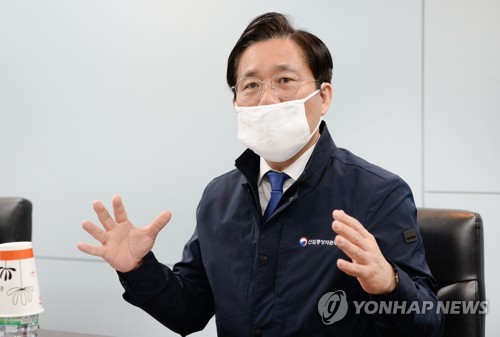 철강 중견기업 "코로나로 전방산업 부진…판매감소 어려움"