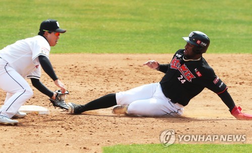 프로야구 kt, 한화전서 4-2 승리…고졸 신인 소형준 호투