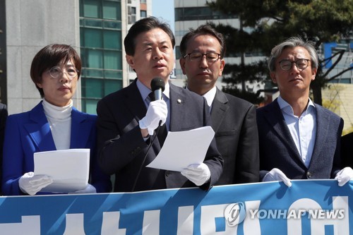 낙선 민주당 잠룡 김영춘 향후 행보는 "다시 초심으로"