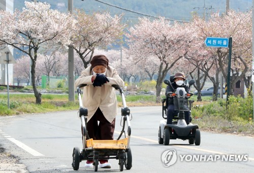 [선택 4·15] "소중한 한 표" 차분한 분위기 속 제21대 총선 시작