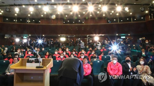 패인은 수십가지라지만…"공천·막말에 통합당 스스로 무너졌다"