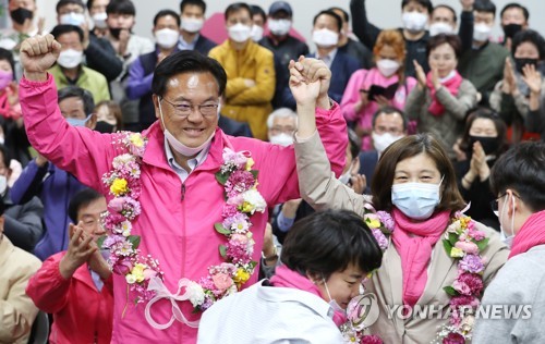 대전 중구·충남 공주·부여·청양서 짜릿한 막판 역전극 연출