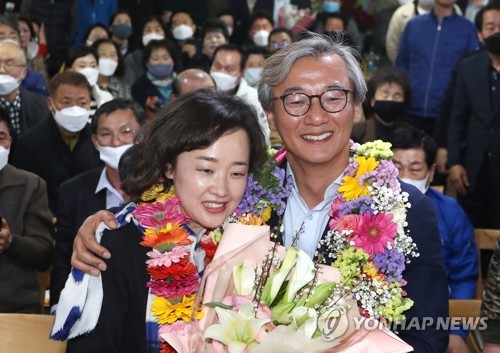 [당선인 인터뷰] 전재수 "회초리 맞았다고 생각…다시 분발할 것"