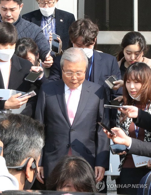 통합당 '구원투수' 김종인의 씁쓸한 퇴장…당내 반응 엇갈려