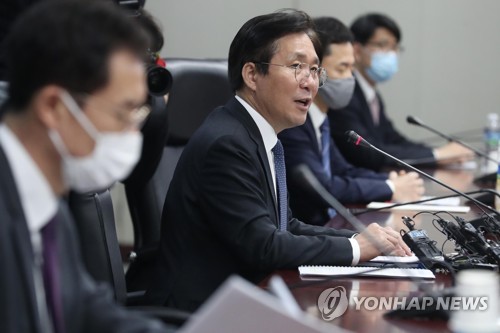 정유업계 "납세 유예론 부족…추가대책 절실" 유동성 지원 호소