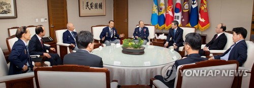 재향군인회, 국방부 장관 만나 "코로나 극복 선도적 역할 감사"