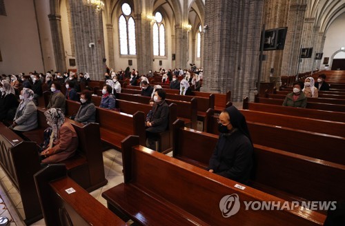 천주교 서울대교구 미사 재개…전국 성당 절반 문 열어(종합)