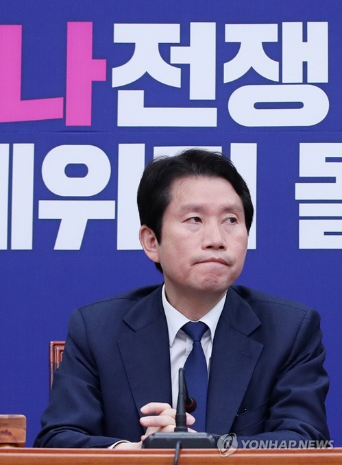 이인영 "오거돈 강제추행, 피해자와 국민께 깊은 사과"(종합2보)