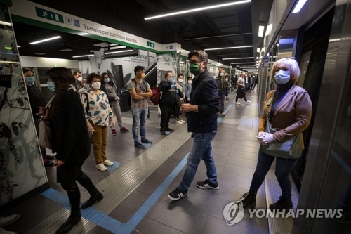 '코로나19 사망' 세계 두번째 이탈리아…국민 60% "정부 잘대처"