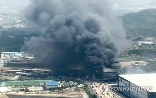 '폭발·화염·연기' 이천 화재 인명피해 키운 3요소