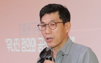 진중권, 정의당에 한 표? "소수정당 아주 '작은' 승리라도 보고 싶다"