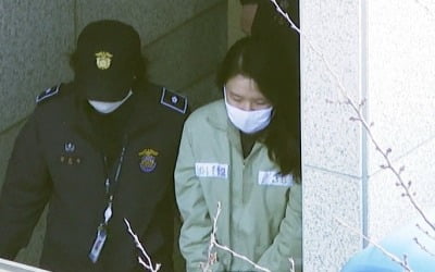 '전 남편 살해' 고유정 항소심 재판 시작…검찰, 1심 재판부 작심 비판