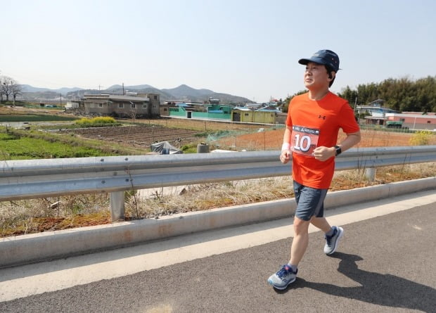 안철수 국민의당 대표는 4·15 총선을 앞두고 국토 종주를 시작했다. /사진=연합뉴스