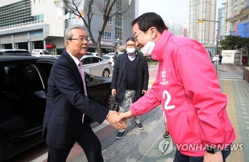 김종인 "거대한 '경제 코로나' 염려…이 정부로는 감당 못해"(종합2보)