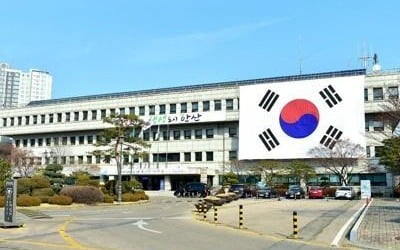 선관위, 투표일 유권자에 마스크 무상지급 "선거법 위반 소지"