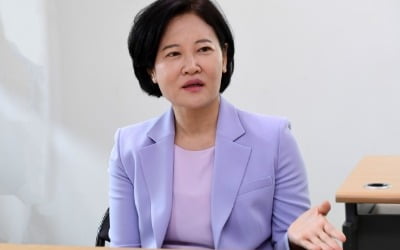 나경원 꺾은 정치신인 이수진 "국민적 기대 잘 알고 있어"