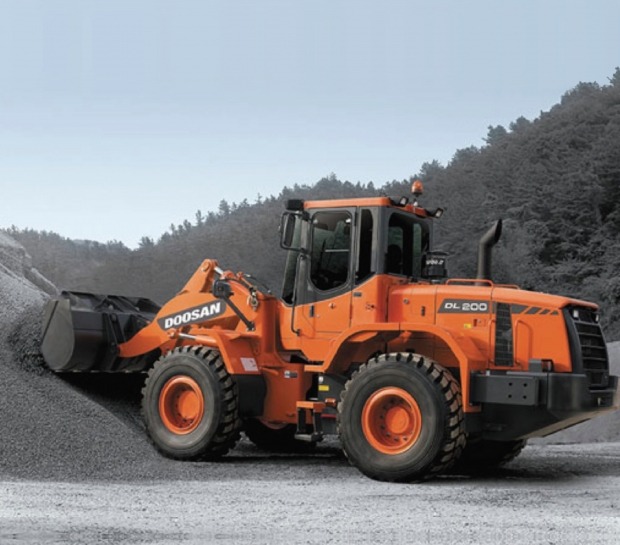 '투기등급' 두산밥캣, 글로벌본드 발행 성공