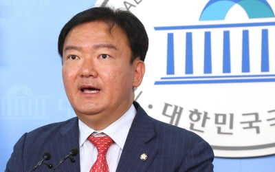 민경욱, 투개표 시연한다는 선관위에 "그냥 기계 넘겨라"