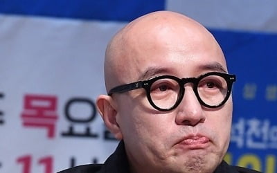 홍석천 검진독려 "아웃팅 두렵겠지만 사회 안전이 먼저"