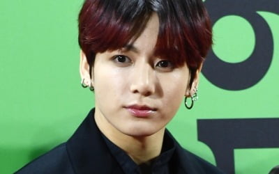 정국, 이태원 아이돌 소문에 답하지 않았던 이유는? 빅히트 "대응 문제 있었다"