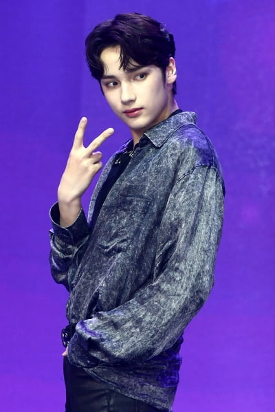 [포토] TXT 휴닝카이, '시크하게 브이~'