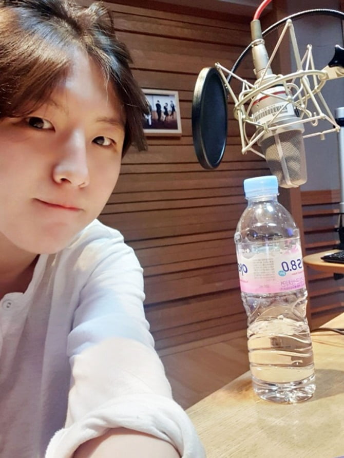 ‘꿈꾸는 라디오’ 유승우, 스페셜 DJ 인증샷 “삼일 간의 스페셜 디제이…값진 경험”