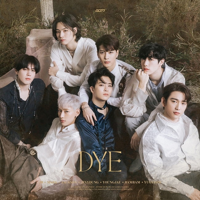 GOT7 `DYE`, 4월 가온 월간 앨범 차트 최정상 차지