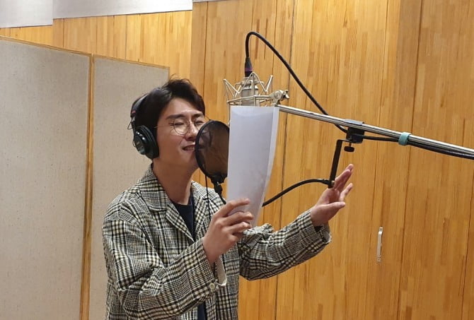 영탁, 박해진X김응수 주연 ‘꼰대인턴’ OST 녹음 완료…타이틀은 ‘꼰대라떼’