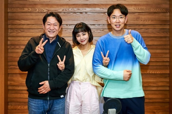 ‘꼰대인턴’ 김응수X한지은 유쾌한 케미 과시, ‘굿모닝 FM 장성규입니다’ 출연