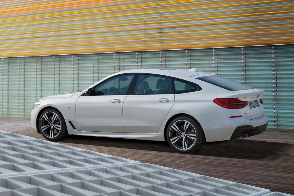 BMW, 한국서 최초 공개할 6시리즈는 어떤 차?