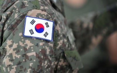 육군 장교, 코로나19 와중에 회식도 모자라 부하 성추행