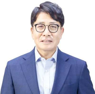 "코로나·규제·종부세 3중 악재…부동산 시장 솟아날 구멍 있다"