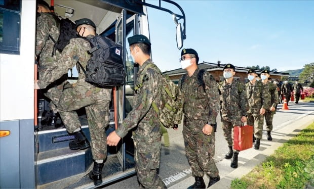 장병 휴가 두 달여 만에 재개 