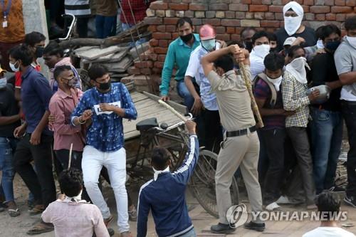 코로나 사태 장기화에 인도 등 남아시아 '봉쇄령' 완화