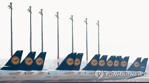 [고침] 국제(미 항공업계 한달에 12조원 날렸다…유럽 항…)