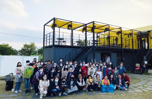 곡성 기차당뚝방마켓, 철저한 방역 속 올해 첫 개장