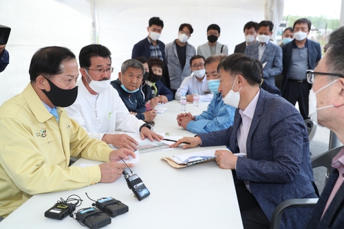 "LH 개발이익 환수"…이재준 고양시장, 삼송역서 현장집무