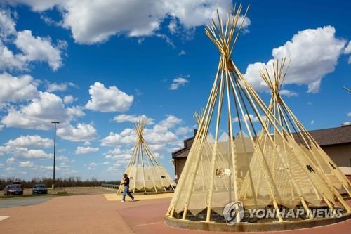 미 사우스다코타, 원주민들이 코로나 검문소 세워 주정부와 갈등