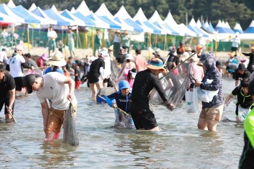 '영덕황금은어축제' 취소…코로나19 장기화 여파