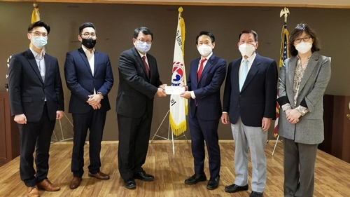 한국교회 7곳, '코로나19 타격' 미 한인사회에 후원금