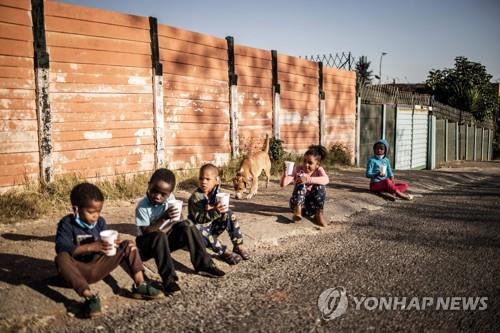 남아공 코로나19 누적확진 2만명 넘어…사망자 400명 근접