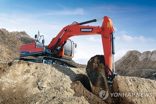성윤모 "코로나 이후 건설기계 산업 큰 장 열려…수출 지원"