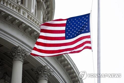 미국 코로나19 사망자 10만명 넘겨[존스홉킨스대](종합)