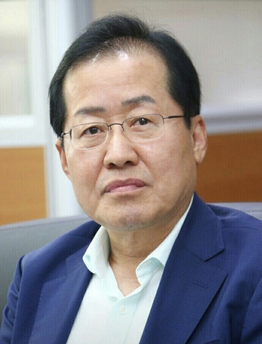 홍준표, 김종인 개혁 겨냥 "좌파 2중대 흉내 내기"