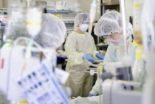 일본, 코로나 환자 퇴원 기준 완화…PCR 검사 없이도 가능