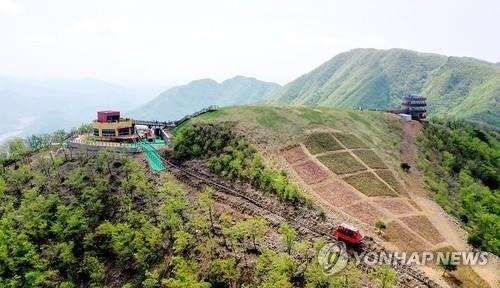 '위험천만' 문경 모노레일…3일 연속 운행중단 사고