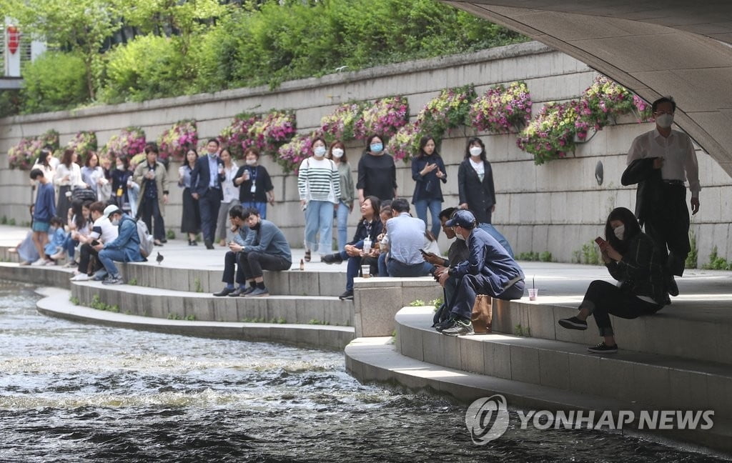 [날씨] 어린이날 전국 곳곳 비…더위 한풀 꺾인다