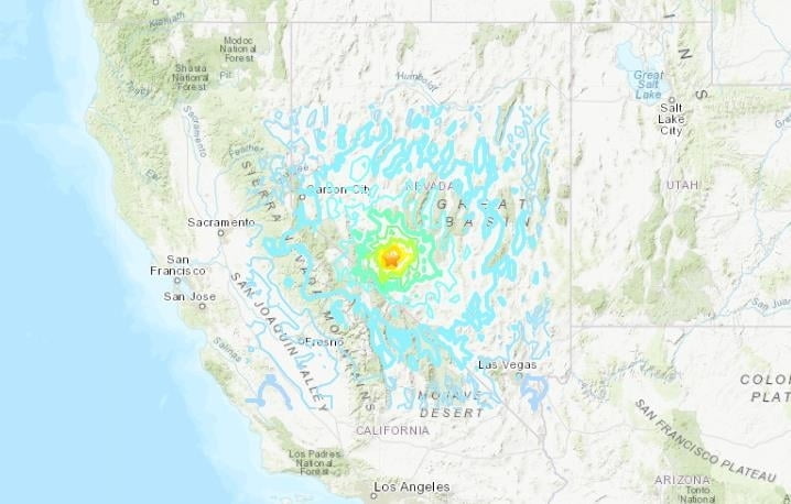 미국 네바다 사막 규모 6.5 강진…고속도로 균열로 도로 폐쇄
