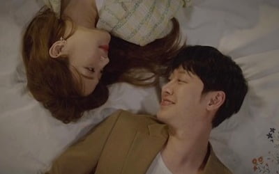 '그 남자의 기억법' 김동욱♥문가영, 눈물의 이별…2년 흘렀다 [종합]