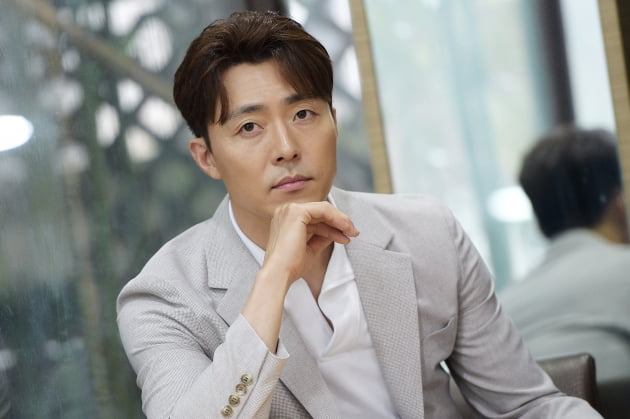 '부부의 세계' 이무생, 드라마 찢고 나온 이무생로랑